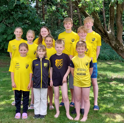 persönliche Bestleistungen beim Schwimmfest Twist